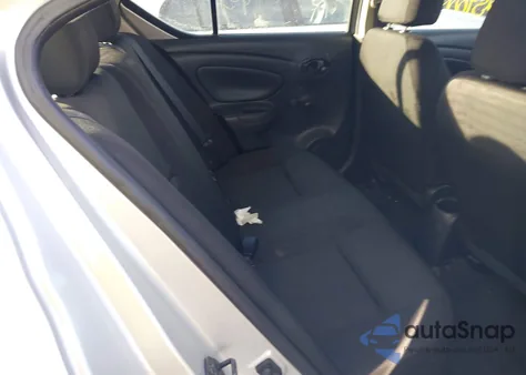 2019 Nissan Versa 1.6 S+ z USA, uszkodzony, nr VIN 3N1CN7AP3KL825963